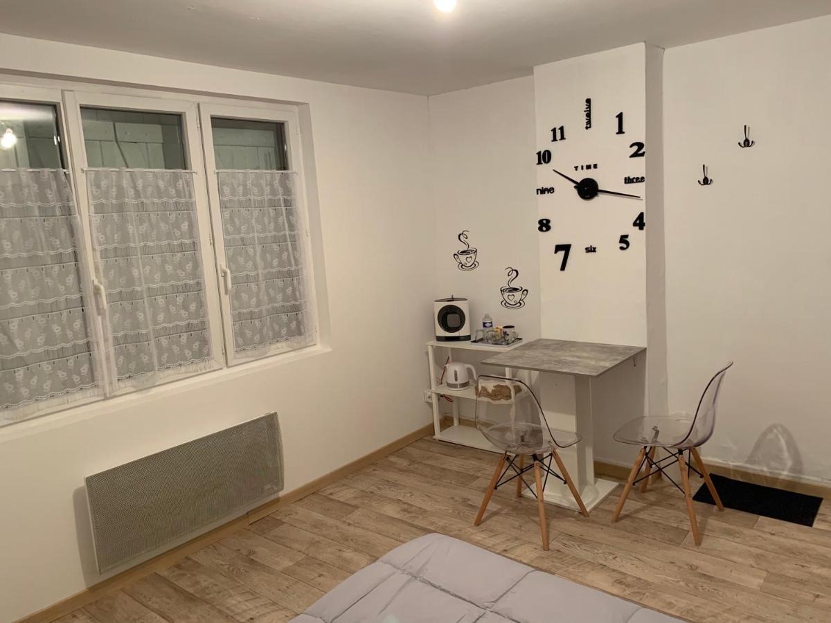 Studio Ideal Travail, Famille, Tout Y Est … Διαμέρισμα Dompierre-sur-Besbre Εξωτερικό φωτογραφία